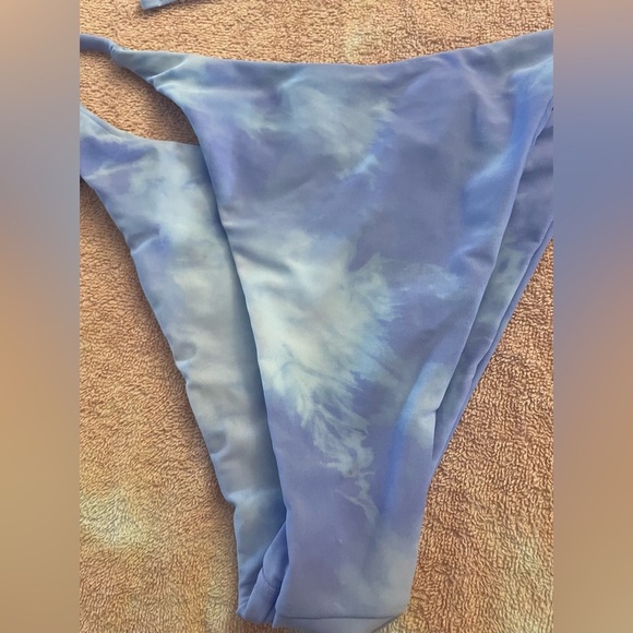 NEW - Tie Dyed lavender String Bikini 
Absolutely gorgeous - Picture 8 of 9